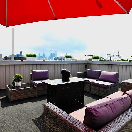 Yanne'S Place - Roof-Patio, Workspace, Cityview Filadelfia Exterior foto